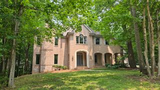 5226 Parliament Place, Rockford, IL 61107