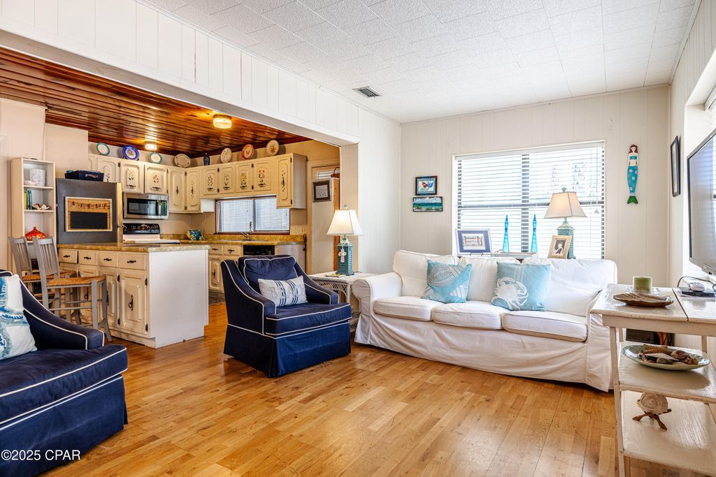 Image 7 of property listing at 234 Sands Street, Panama City Beach, FL 32413