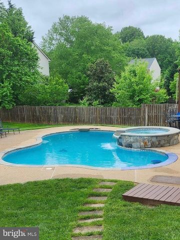 12923 CHAMPLAIN DR, Manassas, VA 20112