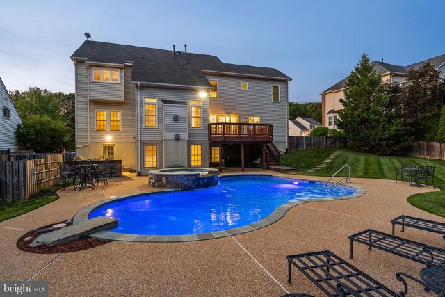 12923 CHAMPLAIN DR, Manassas, VA 20112