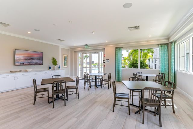 3970 Pelicano Way, Deerfield Beach, FL 33064