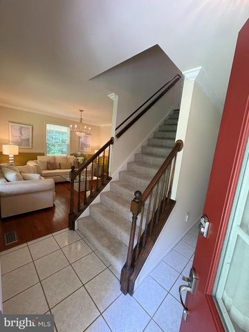 6845 BAYBERRY XING, Owings, MD 20736