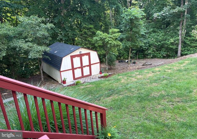 6845 BAYBERRY XING, Owings, MD 20736