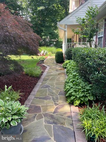 6845 BAYBERRY XING, Owings, MD 20736