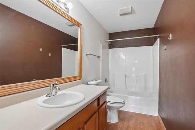 8302 Westown Parkway 3106, West Des Moines, IA 50266