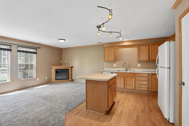 8302 Westown Parkway 3106, West Des Moines, IA 50266