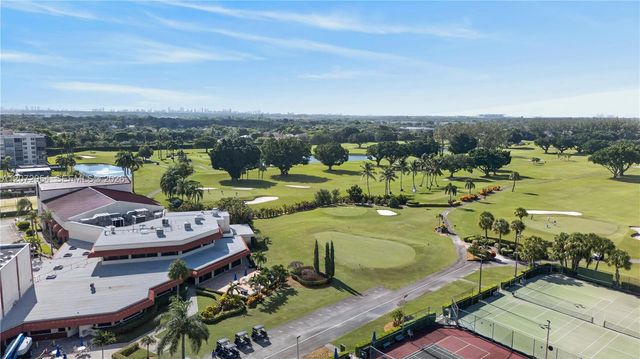 8900 Washington Boulevard 409, Pembroke Pines, FL 33025