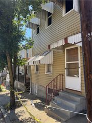 172 Monastery Ave, South Side, PA 15203