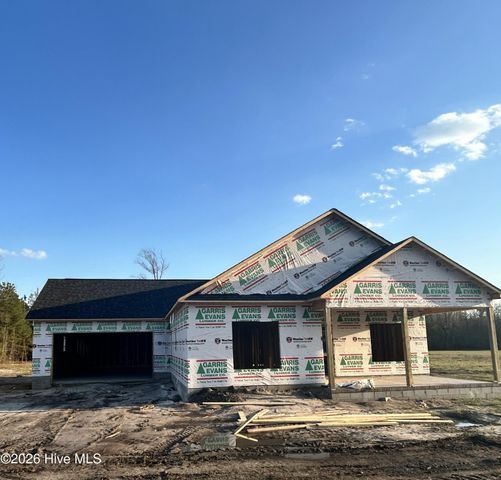 2889 Catherine Lake Road, Richlands, NC 28574