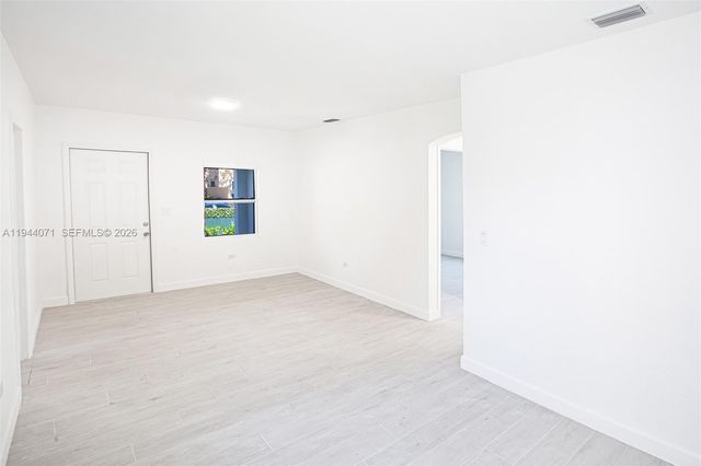 2620 SW 9th St, Miami, FL 33135