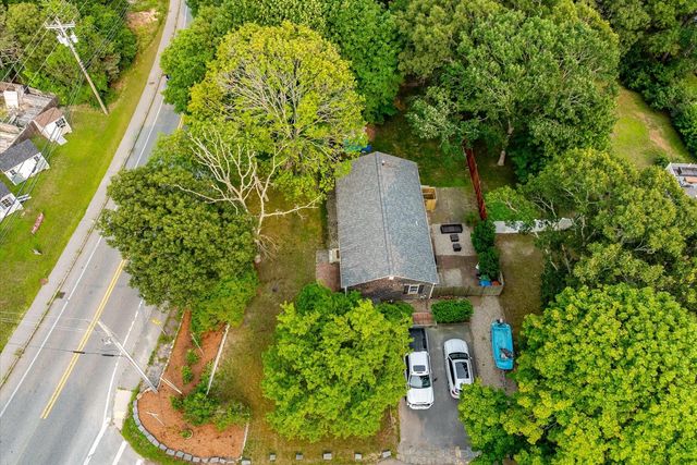 579 E Falmouth Highway, East Falmouth, MA 02536