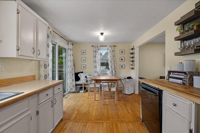 579 E Falmouth Highway, East Falmouth, MA 02536