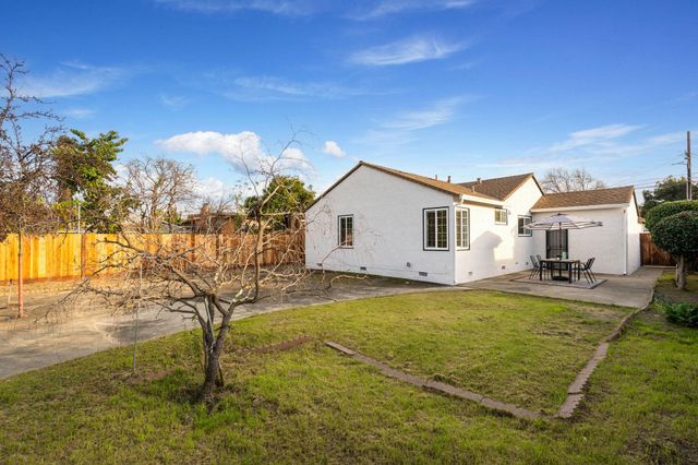 571 Pomona St, San Lorenzo, CA 94580