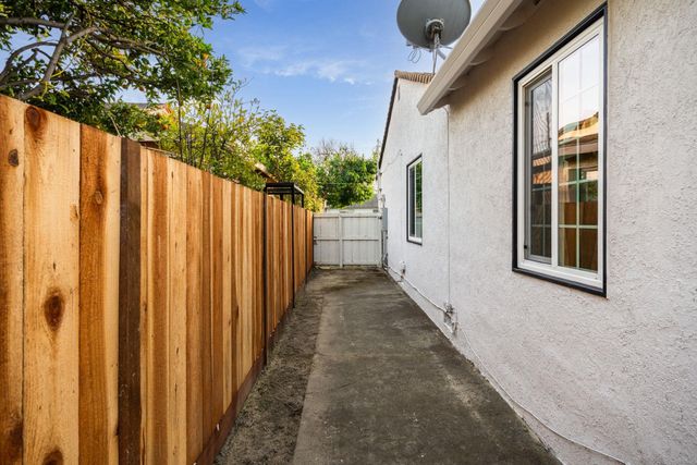 571 Pomona St, San Lorenzo, CA 94580