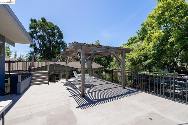 2235 California St, Berkeley, CA 94703