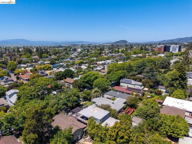 2235 California St, Berkeley, CA 94703