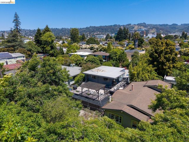 2235 California St, Berkeley, CA 94703