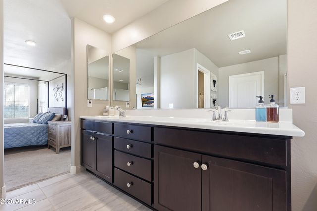 11430 S COPPER Court, Goodyear, AZ 85338