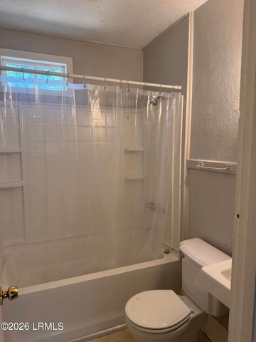 2705 North Street, Beaufort, SC 29902