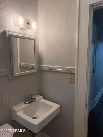 2705 North Street, Beaufort, SC 29902