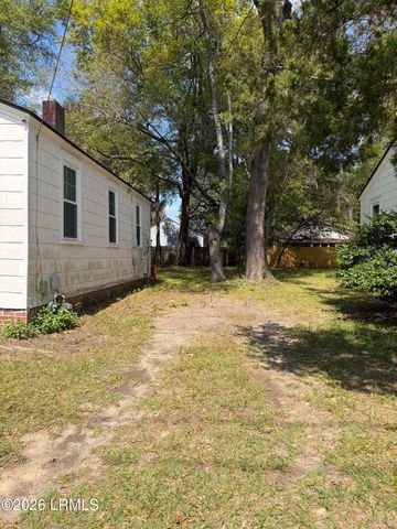 2705 North Street, Beaufort, SC 29902