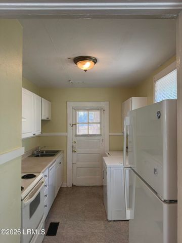 2705 North Street, Beaufort, SC 29902