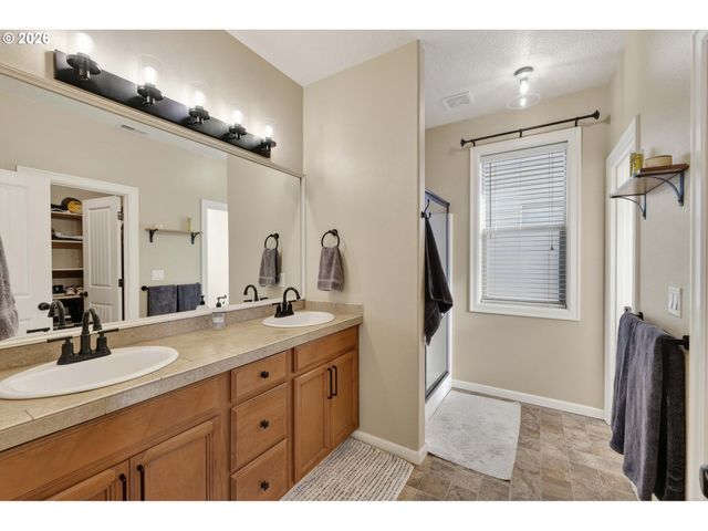 12639 TRADEWIND St, Oregon City, OR 97045