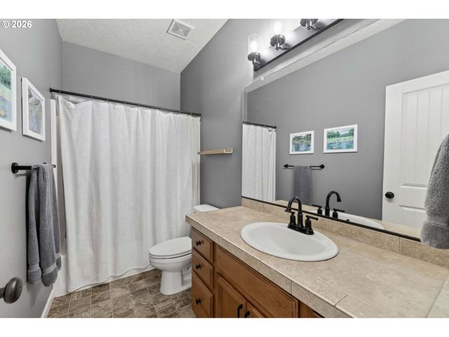 12639 TRADEWIND St, Oregon City, OR 97045