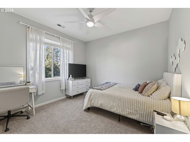 12639 TRADEWIND St, Oregon City, OR 97045