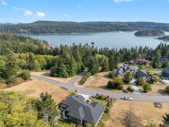 5427 Heilman Court, Anacortes, WA 98221
