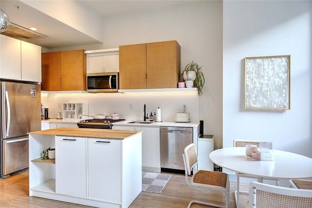 32 Custom House Street 201, Providence, RI 02903