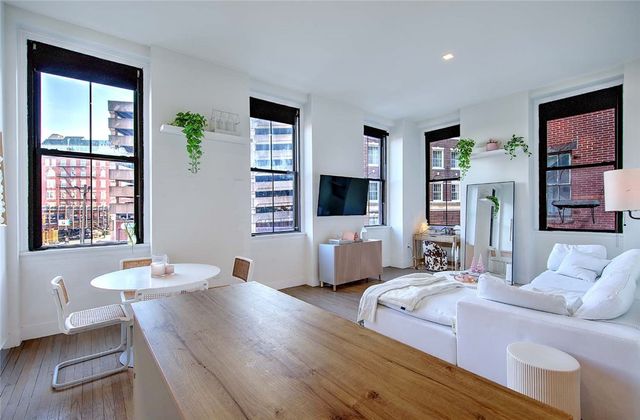 32 Custom House Street 201, Providence, RI 02903