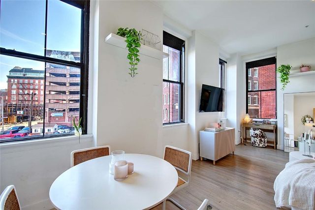 32 Custom House Street 201, Providence, RI 02903