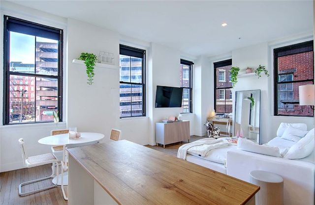 32 Custom House Street 201, Providence, RI 02903