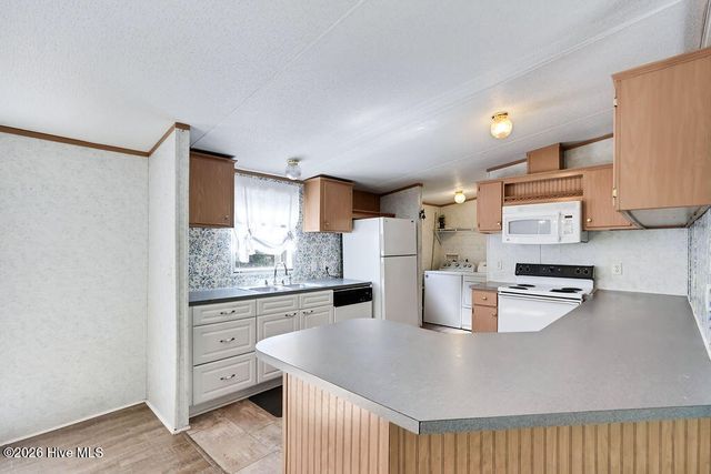 1540 Bluff Drive NE, Leland, NC 28451