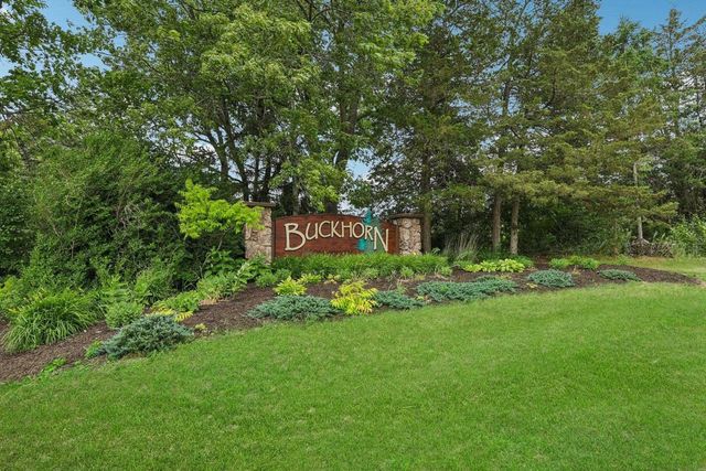 E10085 W Buck Bay, Reedsburg, WI 53959