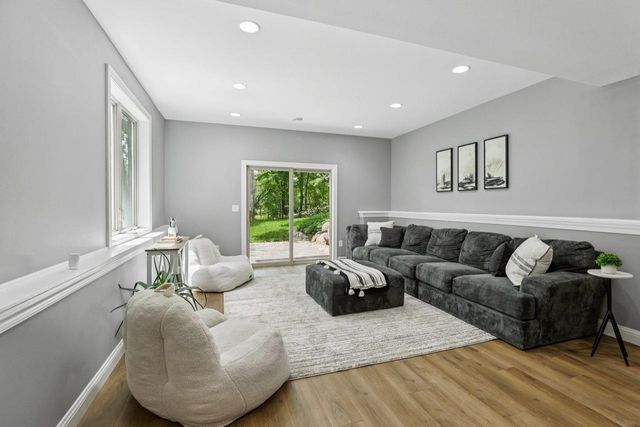 E10085 W Buck Bay, Reedsburg, WI 53959