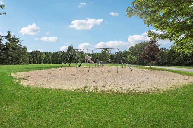 E10085 W Buck Bay, Reedsburg, WI 53959