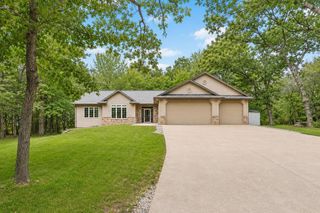 E10085 W Buck Bay, Reedsburg, WI 53959