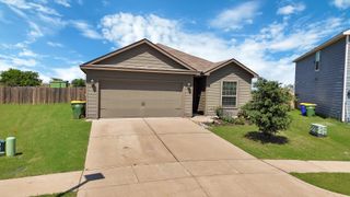 134 Yorktown Court, Venus, TX 76084