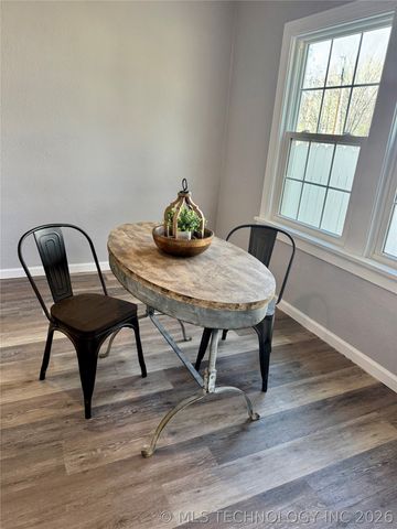 1211 S 9th Street, Mcalester, OK 74501