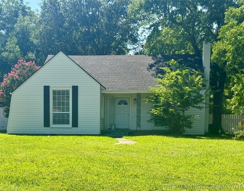 1211 S 9th Street, Mcalester, OK 74501