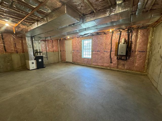 7A Dearborn Circle, Goffstown, NH 03045