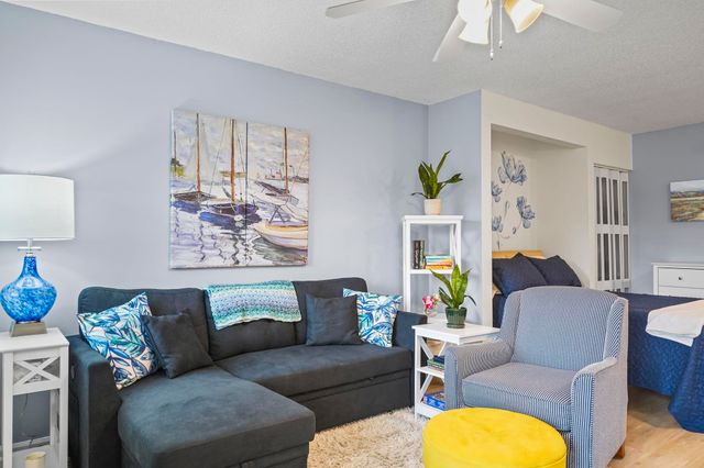 1100 Possum Trot Rd Apt G113, North Myrtle Beach, SC 29582