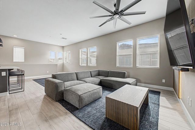 14870 W ENCANTO Boulevard 2072, Goodyear, AZ 85395