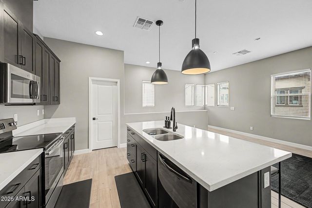 14870 W ENCANTO Boulevard 2072, Goodyear, AZ 85395
