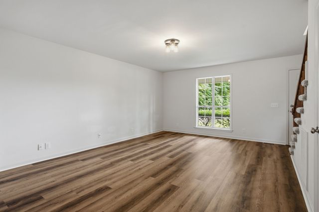 379 Wales Drive Unit A&B, Nashville, TN 37211