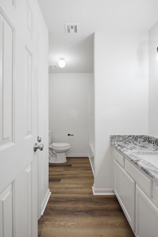 379 Wales Drive Unit A&B, Nashville, TN 37211