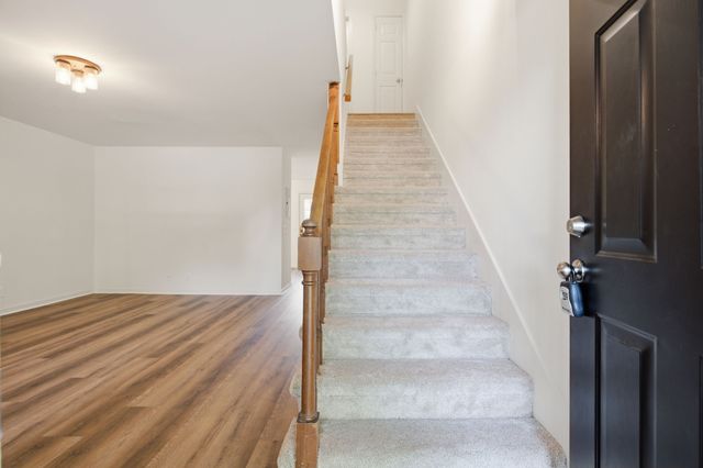 379 Wales Drive Unit A&B, Nashville, TN 37211