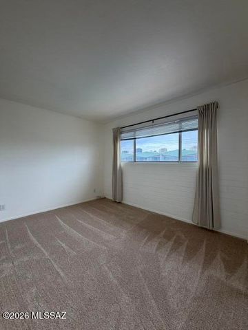 1776 S Palo Verde Ave Apt N212, Tucson, AZ 85713